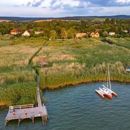 In - Balaton 20220 * Szántód