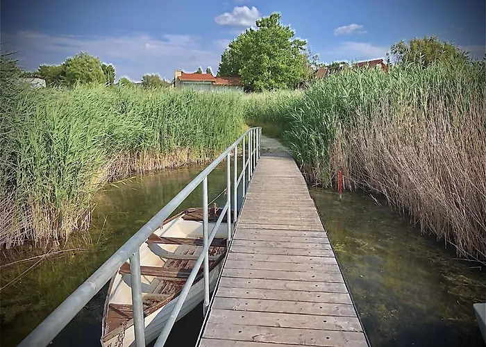 In - Balaton 20220 펜션 Szántód