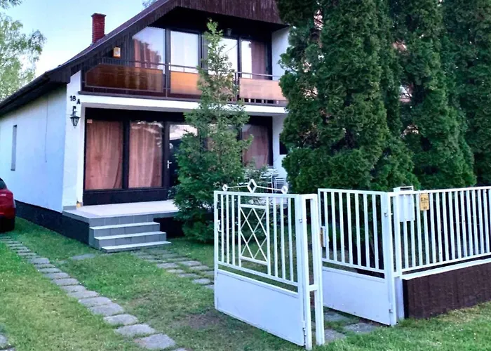 In - Balaton 20220 * Szántód